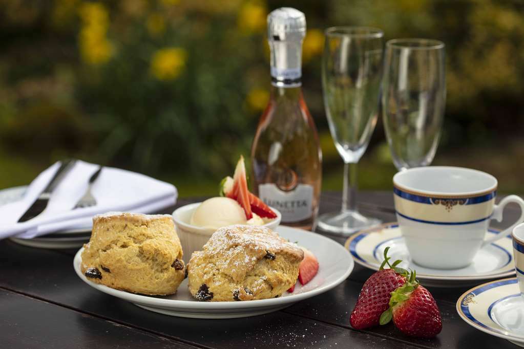 The Tollgate Bed & Breakfast Steyning Restaurant photo